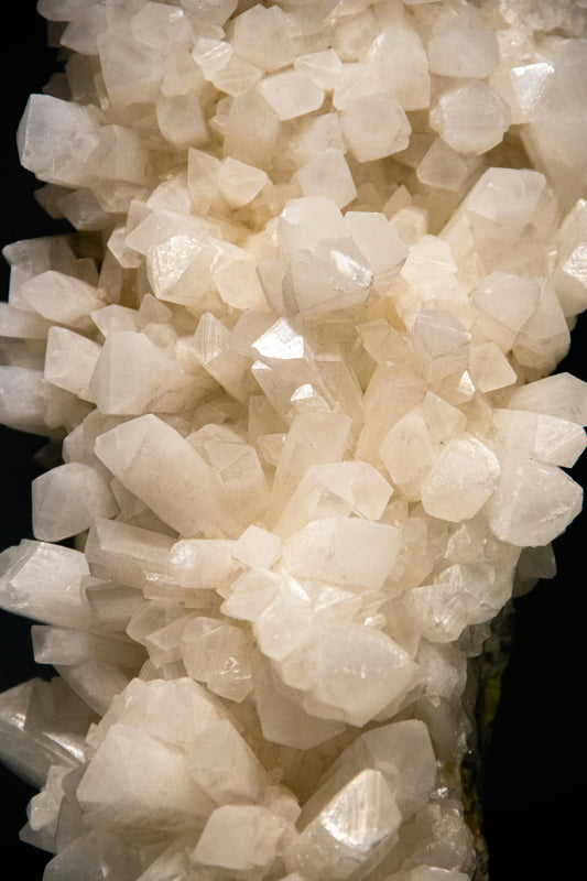 SELENITE – deep peace, clarity & protection