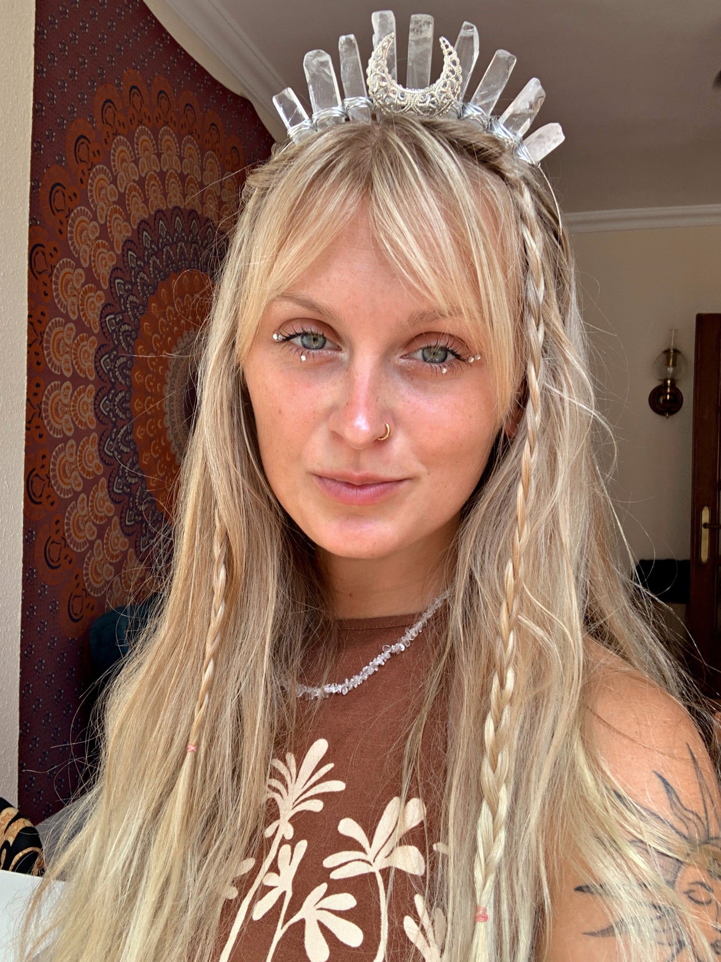 CLEAR QUARTZ SMALL SILVER GODDESS CRYSTAL CROWN