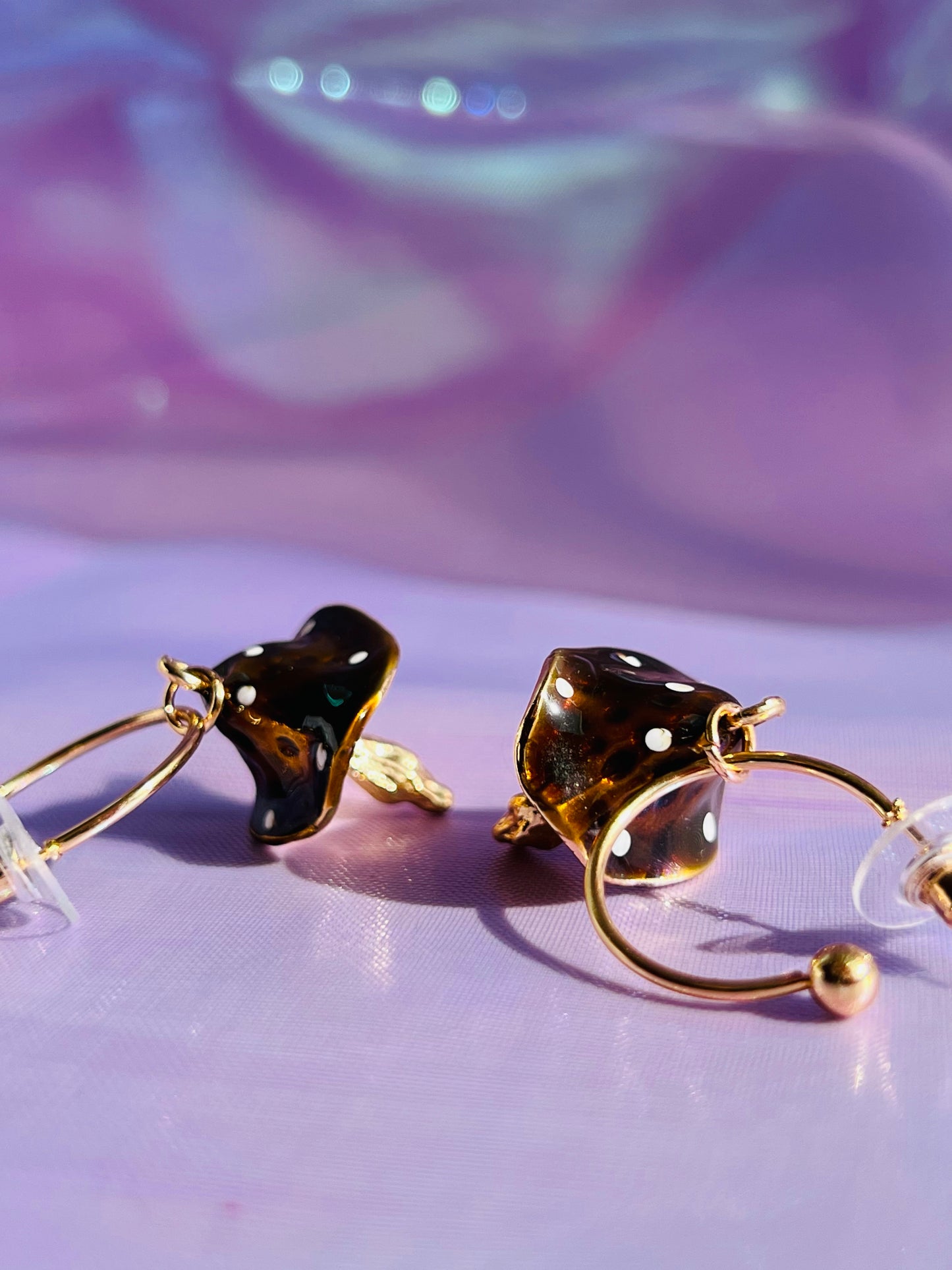 GOLD MUSHROOM EARRINGS