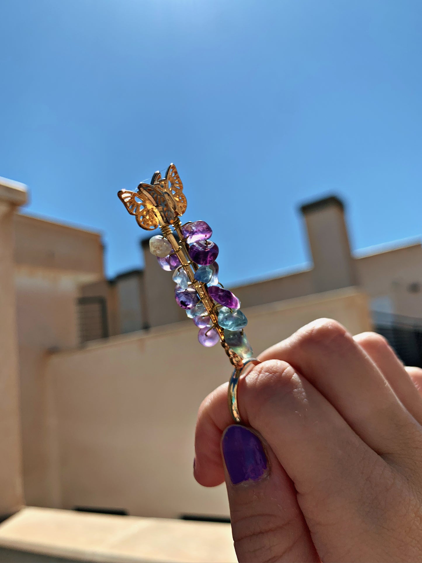 CRYSTAL JOINT HOLDERS