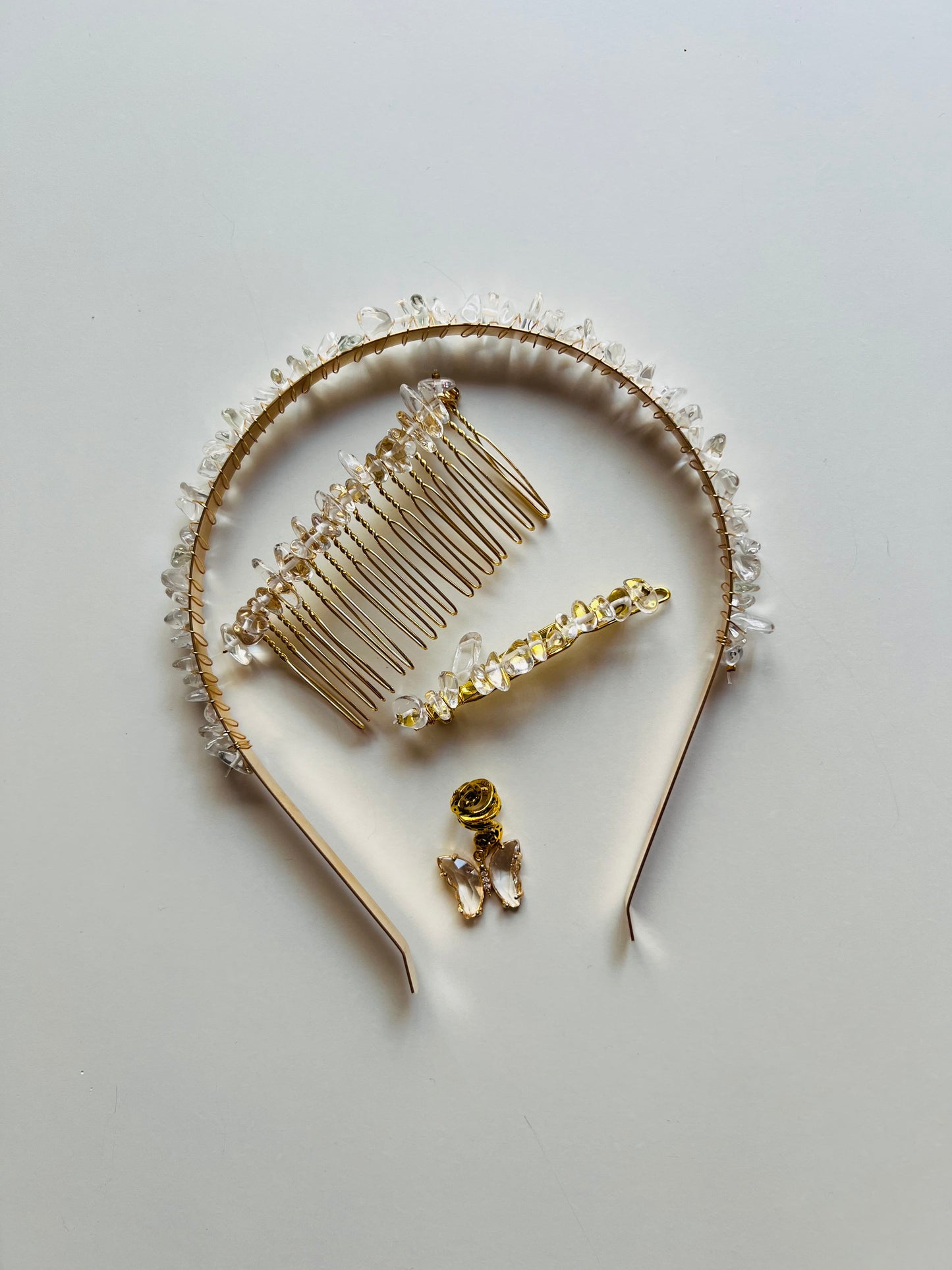 CLEAR QUARTZ CRYSTAL HAIR SET