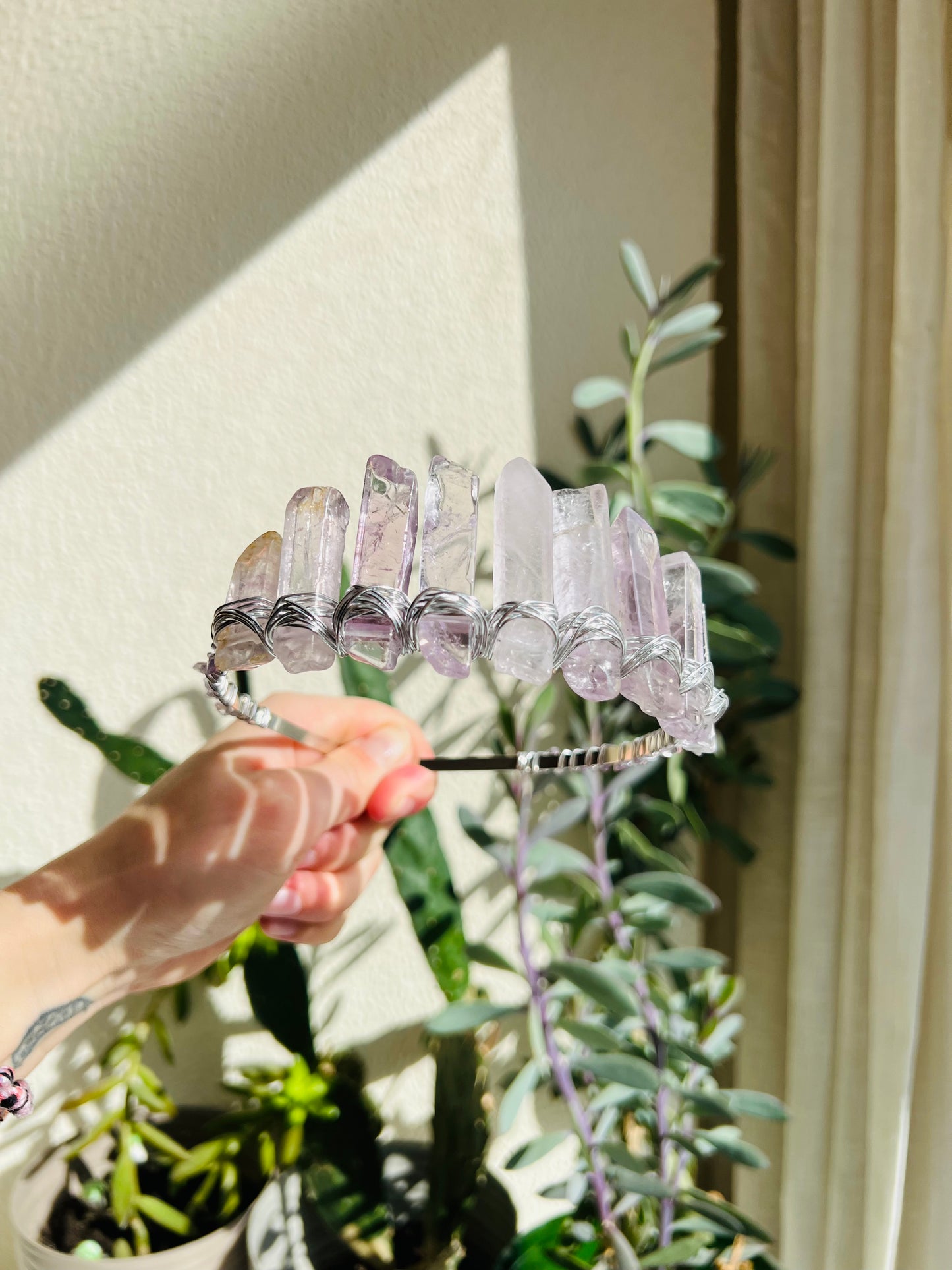 LIGHT AMETHYST CRYSTAL FAIRY CROWN