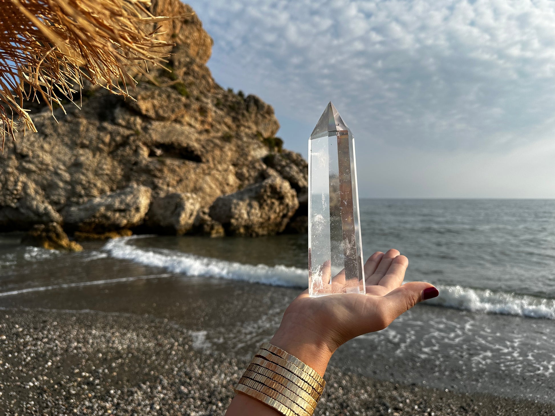 LARGE CLEAR QUARTZ CRYSTAL TOWER