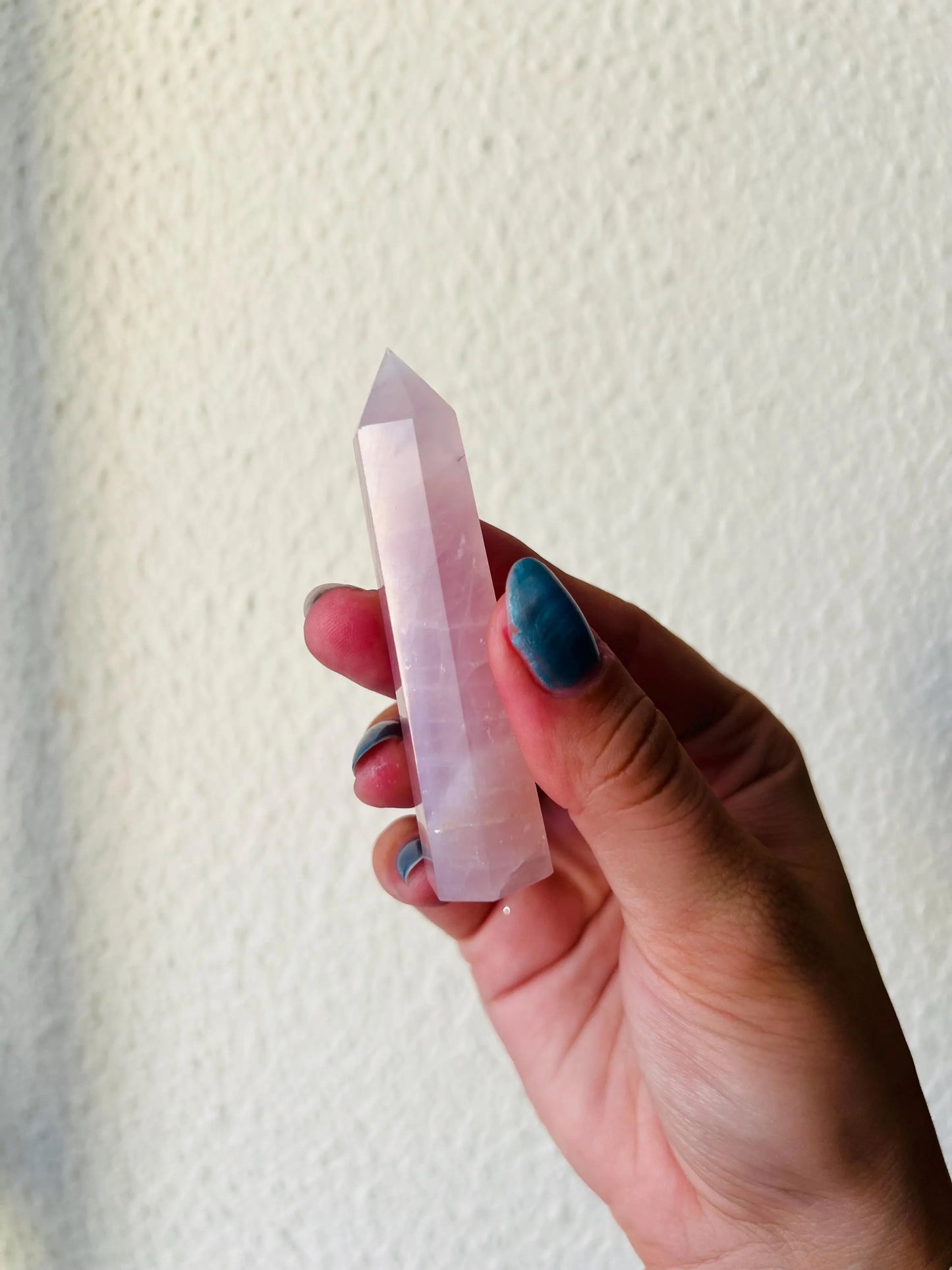 ROSE QUARTZ CRYSTAL POINT