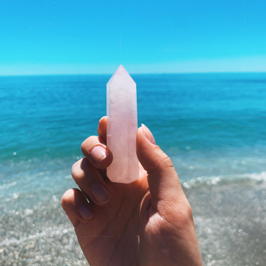 ROSE QUARTZ CRYSTAL POINT