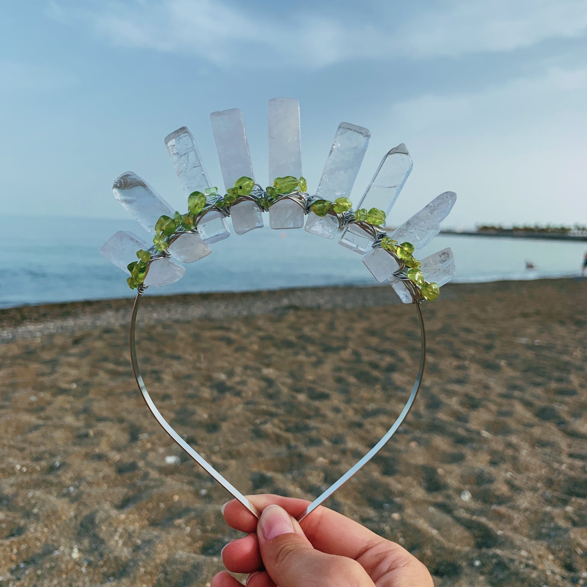 CLEAR QUARTZ & PERIDOT CROWN