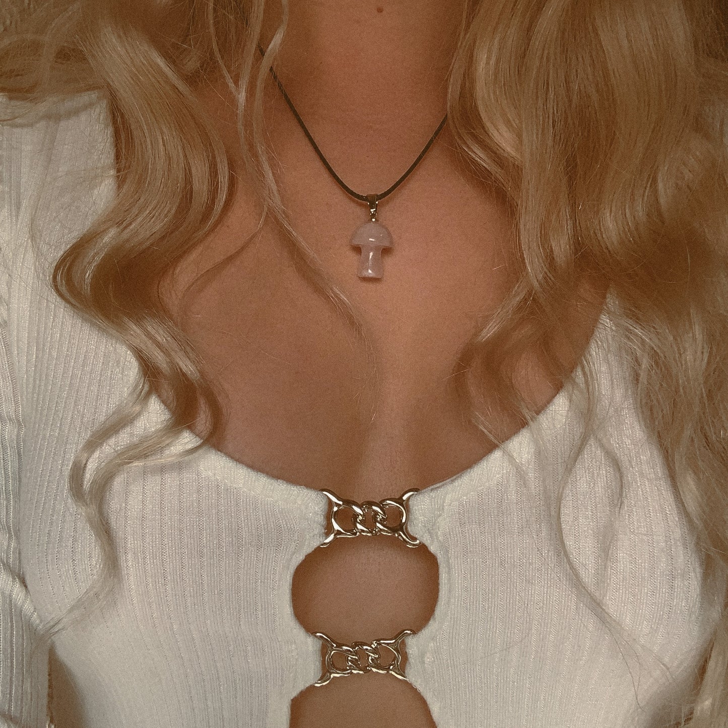 ROSE QUARTZ MUSHROOM NECKLACE